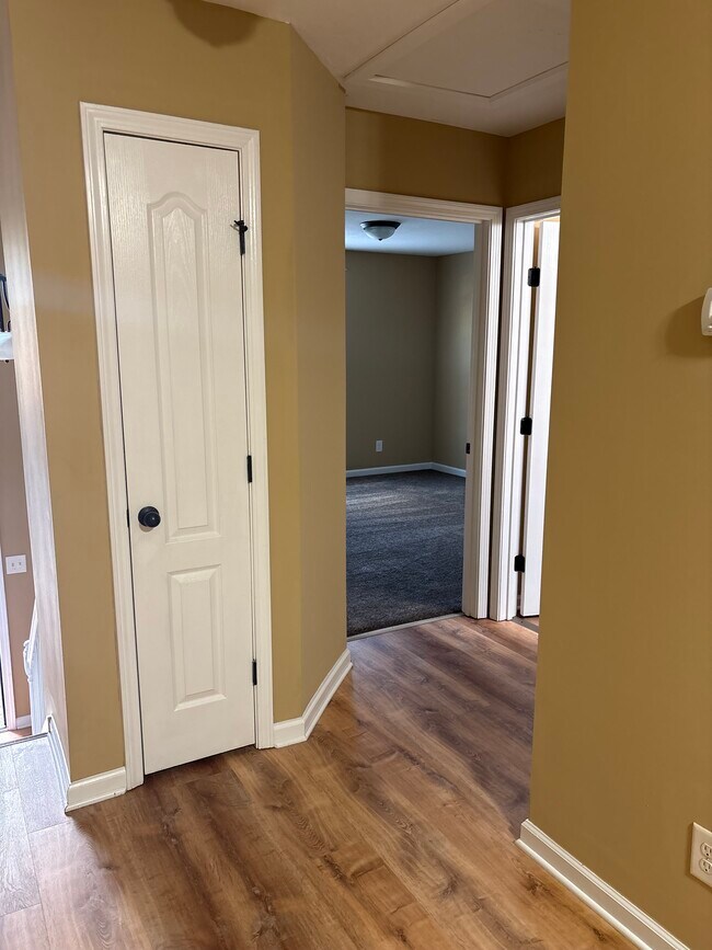 Photo - 1729 Thistlewood Dr