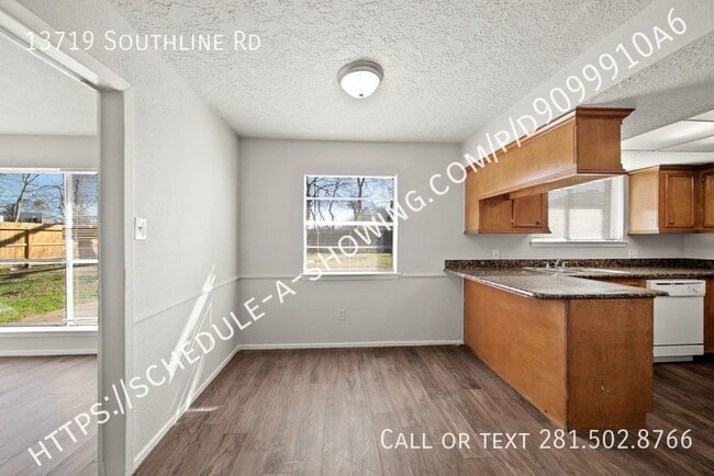 Photo - 13719 Southline Rd