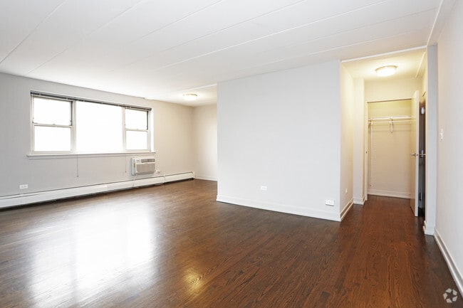 1 BR, 1 BA - living room