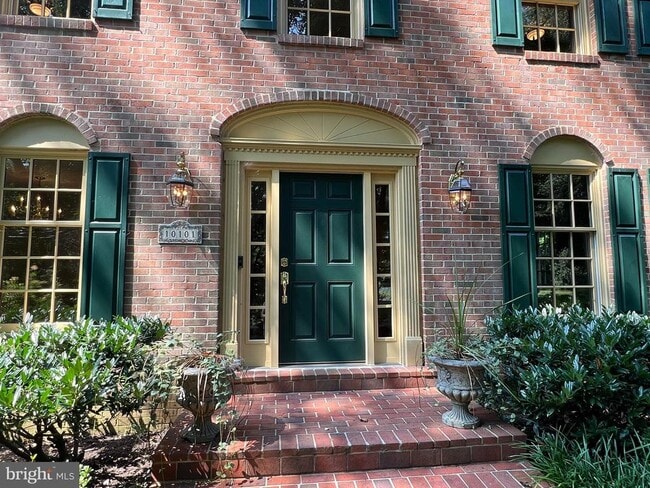 Photo - 10101 Alsace Ct