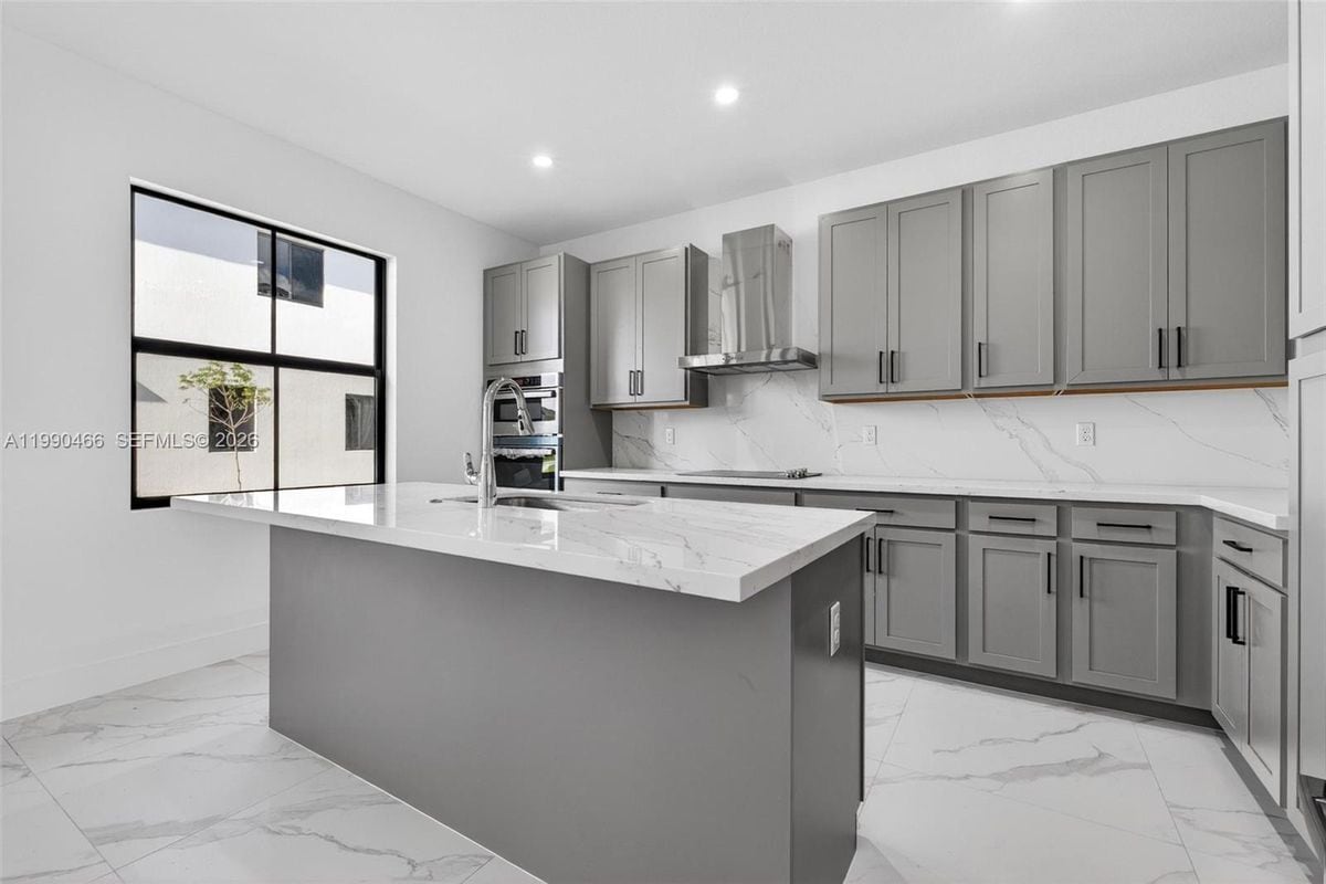 Photo - 15441 SW 20 Ln