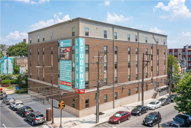 Exterior - The Eleanor at Chestnut (Per Bedroom Lease) Apartments