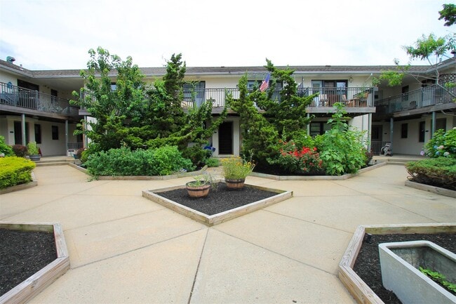 Photo - 65 W Broadway Condo Unit 5A