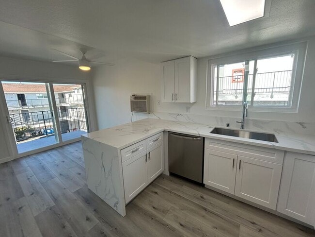 Photo - 10237 Tujunga Canyon Blvd