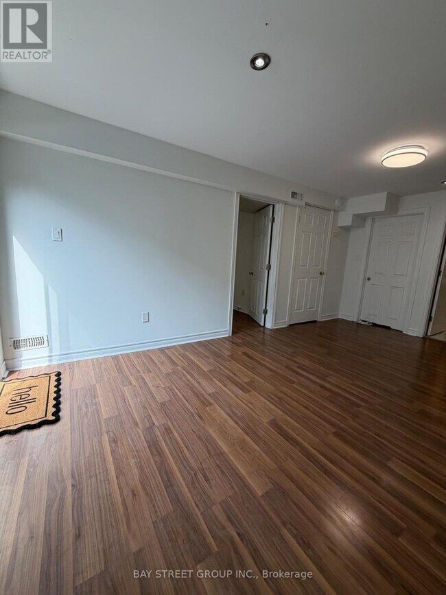 Photo - 149 Millcliff Cir