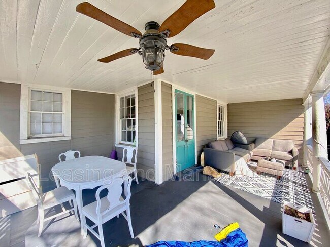 Photo - 75 Pitt St Unit C