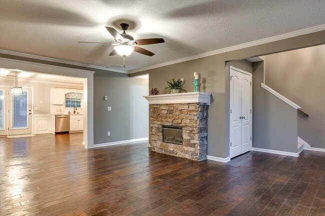 Photo - 756 Keyes Dr