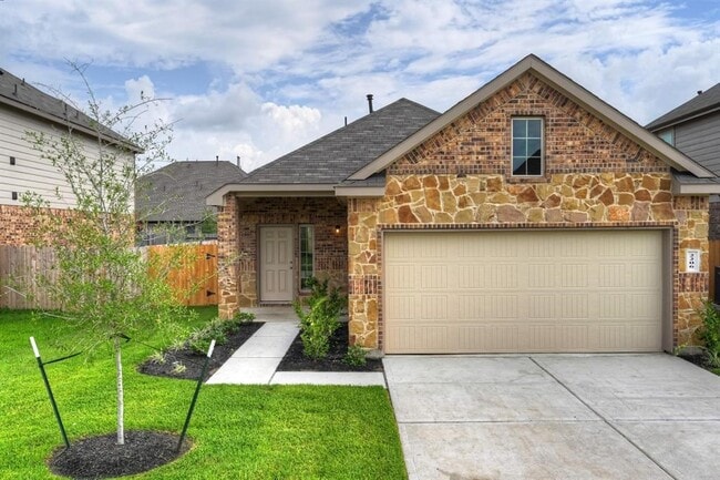 Building Photo - 2206 Spring Hollow Dr