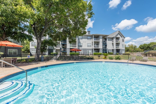 Piscina - Mill Bridge Apartments