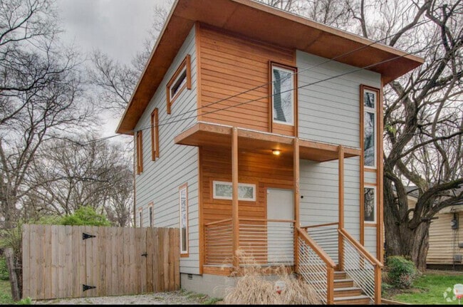 Building Photo - 203 Prince Ave Rental
