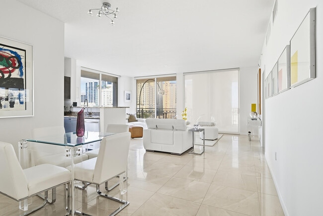 Photo - 550 Okeechobee Blvd Unit 602