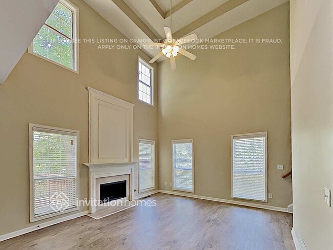 4913 Lightwood Ct