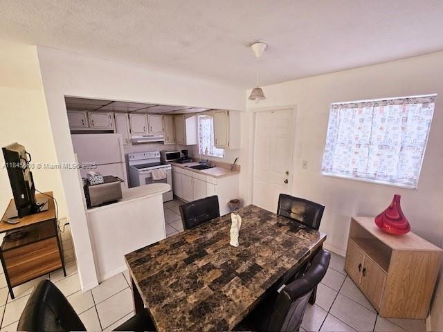 Photo - 5112 Hollywood Blvd Unit 2