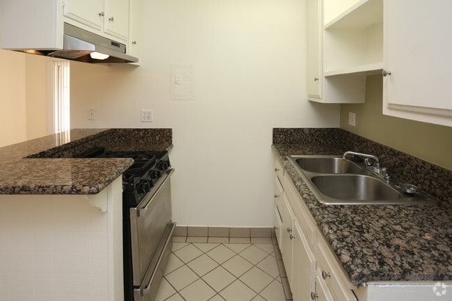Casa Cortez Apartments