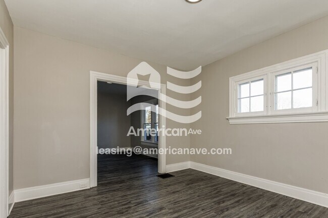 Photo - 2329 Eastview Ave