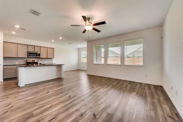 Photo - 1833 Lake Grove Dr