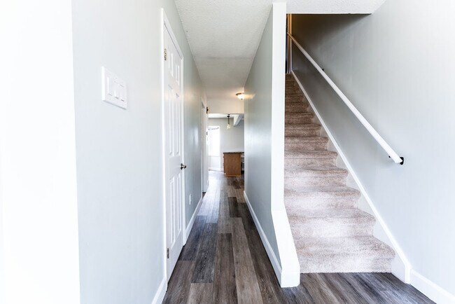 Photo - Beautiful 4-Bedroom Home in Pond Mills – Finished Basement & Garage