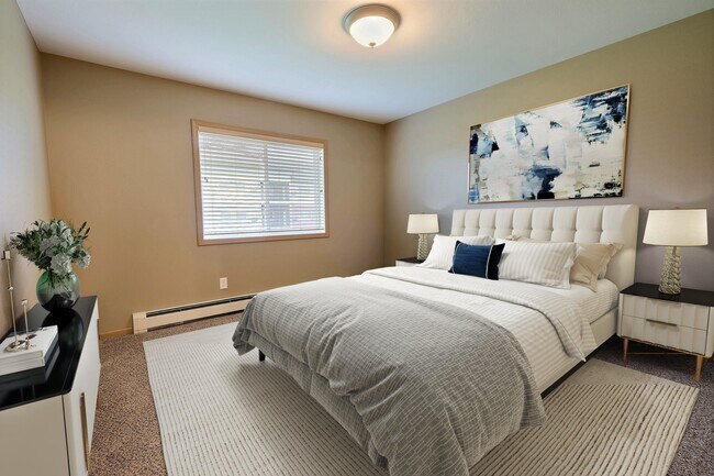 Fargo, ND Urban Plains Apartments | Bedroom