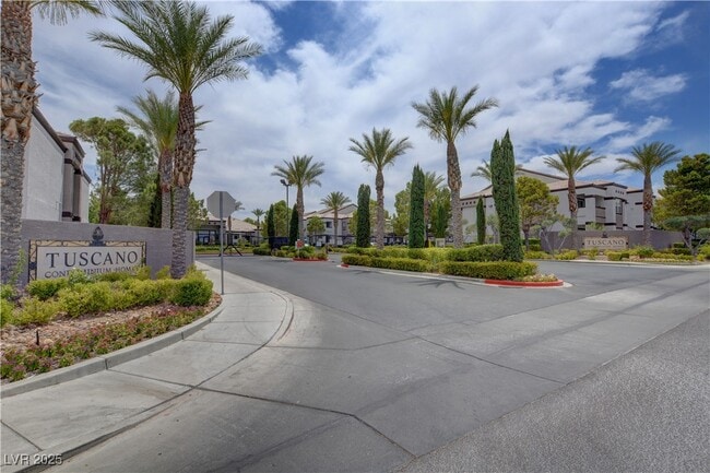 Photo - 7255 W Sunset Rd Unidad 1170 Rental