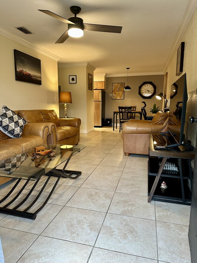 Photo - 5221 Bayshore Blvd Unit Luxury Furnished Condo