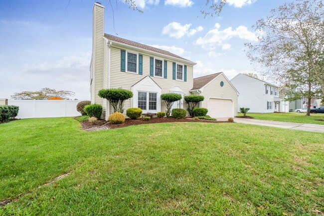 Photo - 625 Creekwood Dr