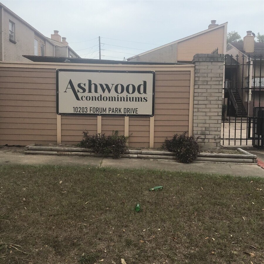 Photo - 10203 Forum Park Dr