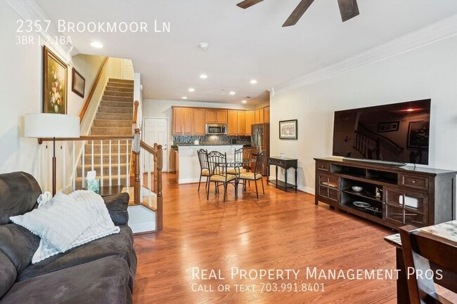 Photo - 2357 Brookmoor Ln