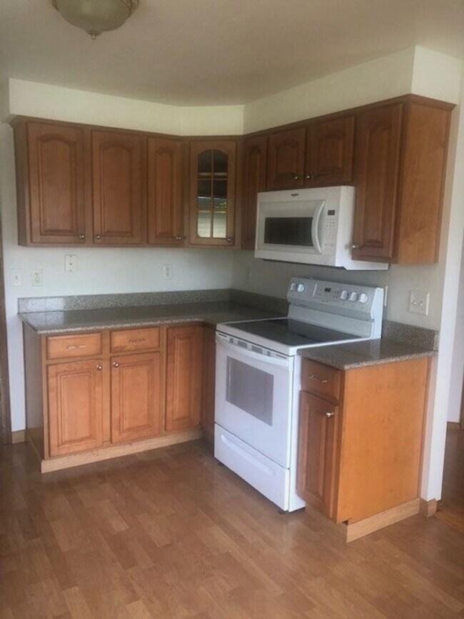 Photo - 15888 NW Lyndel Ln