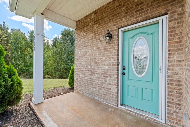 Photo - 317 Wynberry Ct