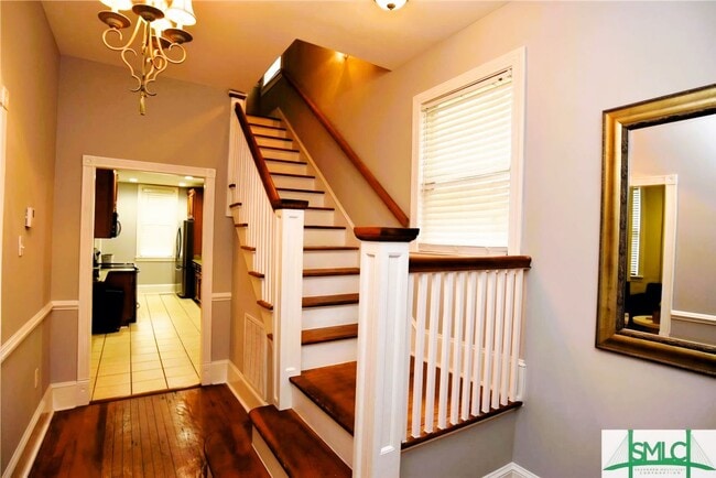 Photo - Spacious and fully furnished Victorian beauty