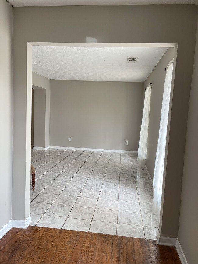 Photo - 3790 Oak Park Dr