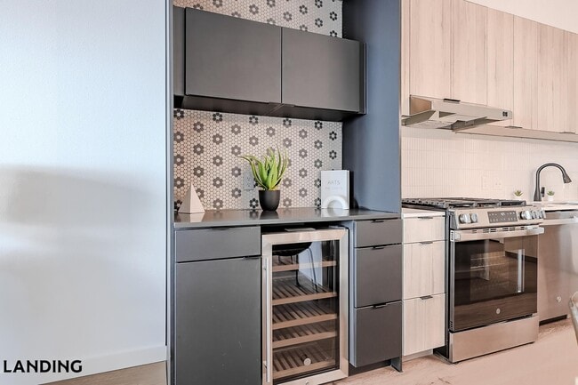 Photo - 2623 Keene St Unit 560