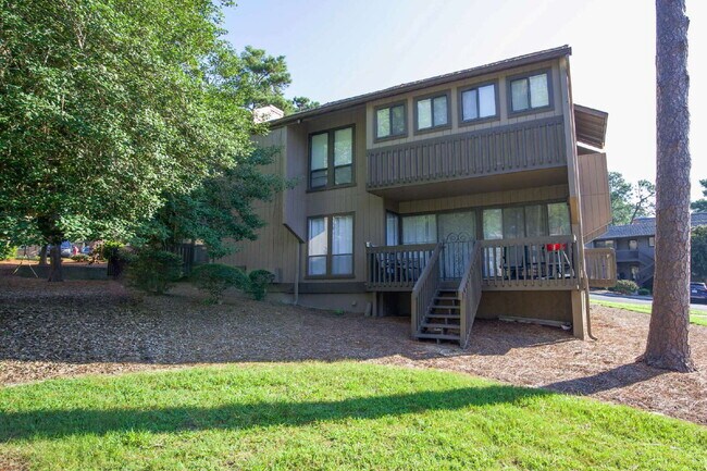 FULLY FURNISHED 2-Bed, 2-Bath Condo in Pinehurst