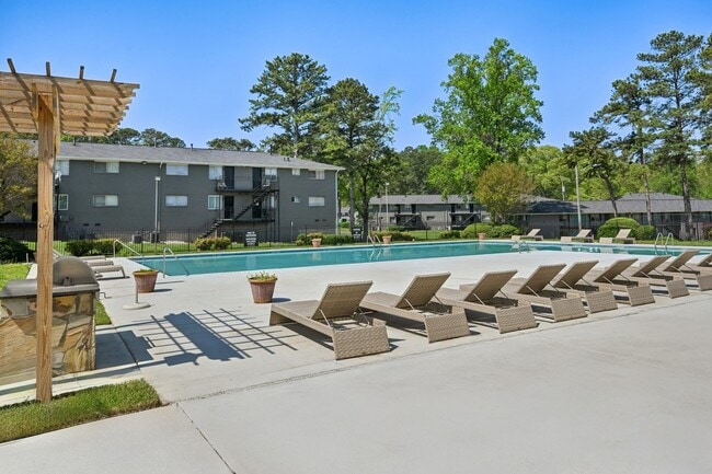 Photo - Amber Grove Apartments