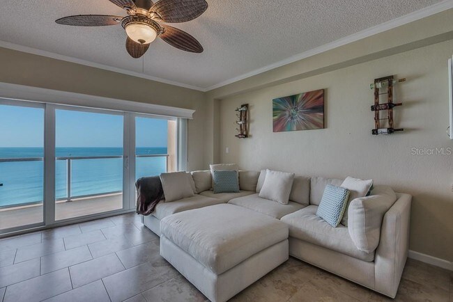 Photo - 880 Mandalay Ave Unidad C801