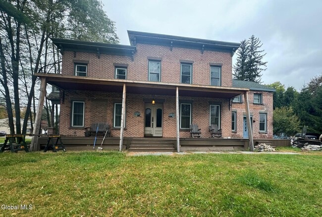 Building Photo - 1519 New Scotland Rd Unit 2 Right