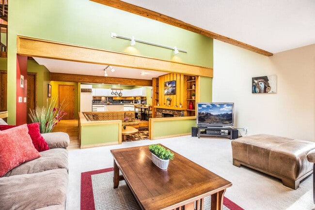 Building Photo - 4094 Quarry Dr Unit SI ID1597536P