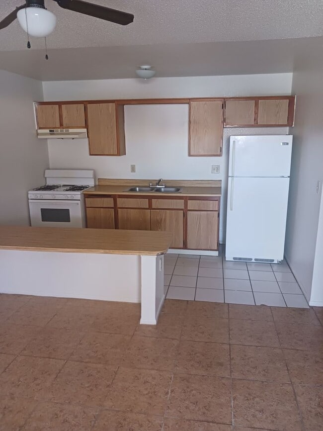 Photo - Agua Caliente Apartments