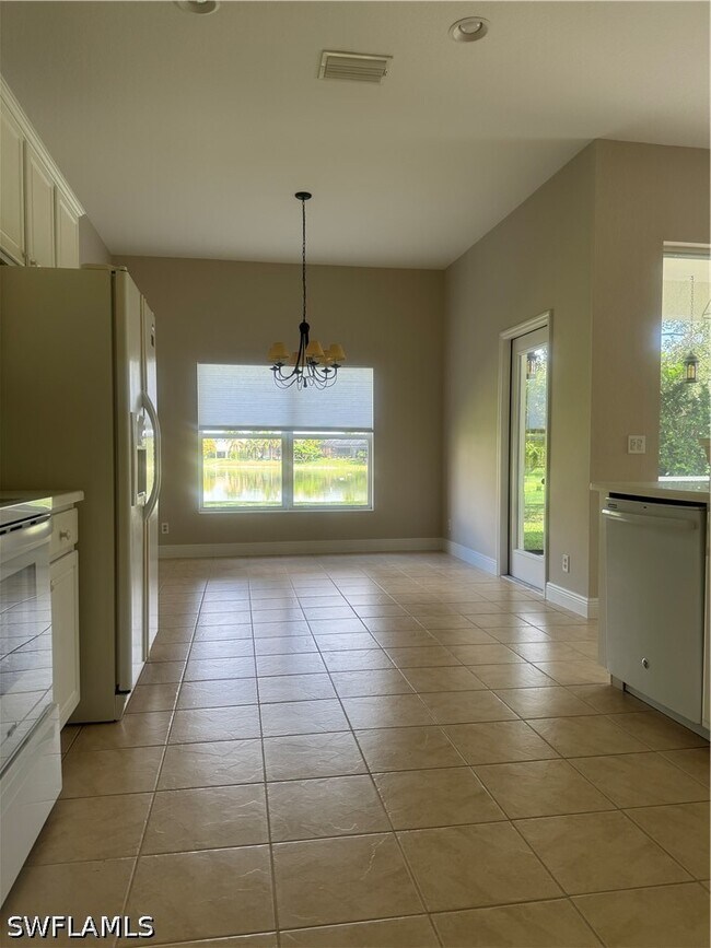 2673 Fishtail Palm Ct