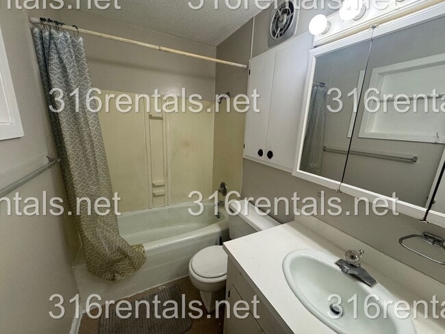 Photo - 511 Holly Ln Apartamento Unidad 513