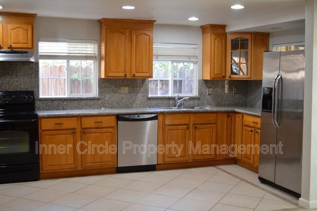 Photo - 217 Mitchum Dr