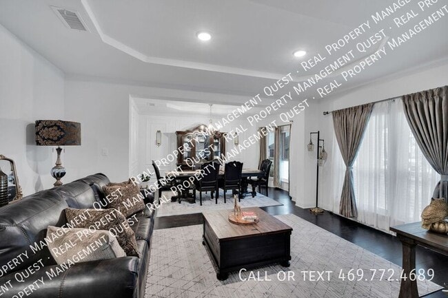 Photo - 1767 Shumard St