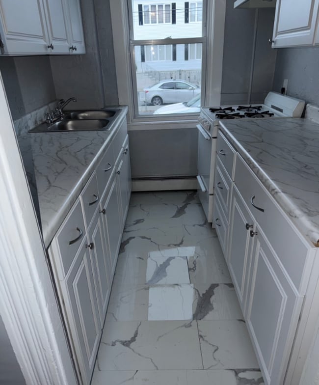 Photo - 1879 N Main St Unit 1S