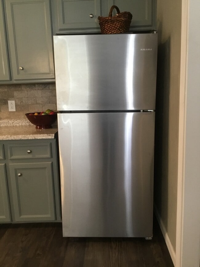 Photo - COLLEGE PROPERTY---PRE-LEASING FOR AUGUST! Amazing Updates! 3 bedroom 2 bath