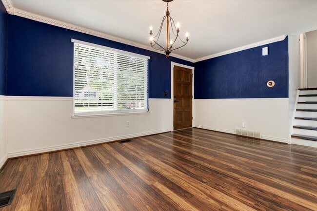 Photo - 2608 S Cimarron St