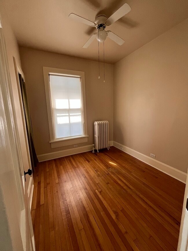 Photo - 1415 Greenleaf St