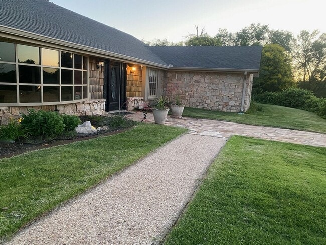 Photo - Gorgeous Home for Lease