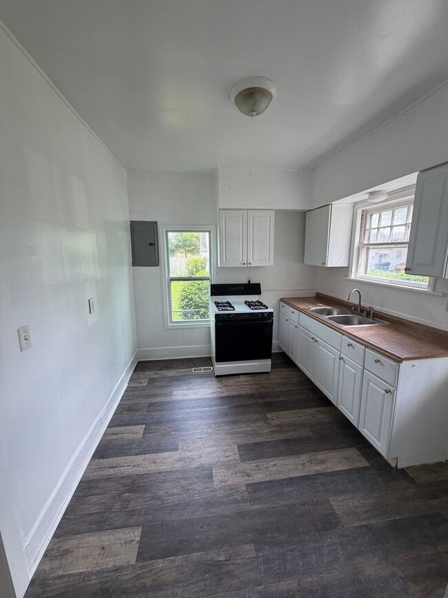 Photo - 309-311 Delaware Ave Unit 309 Delaware Ave