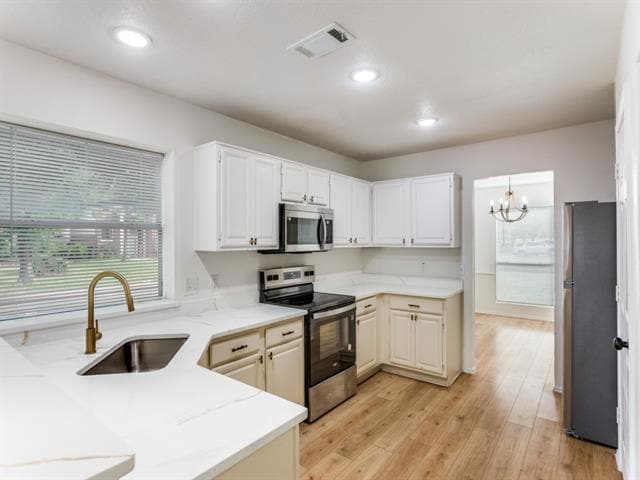 Photo - 3100 Kathy Ln