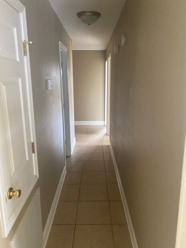 Photo - 2 bedroom 2bath Duplex